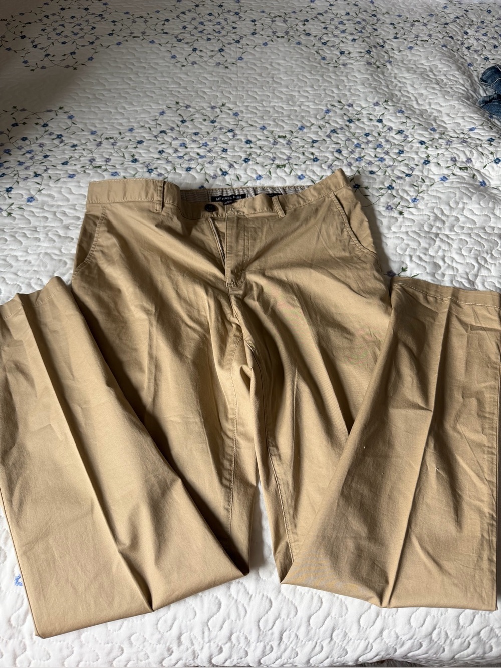 Michael Kors Men's Classic Chino Pants in Khaki